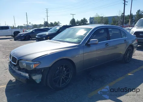 2003 BMW 745Li z USA, uszkodzony, nr VIN WBAGN63493DR10242